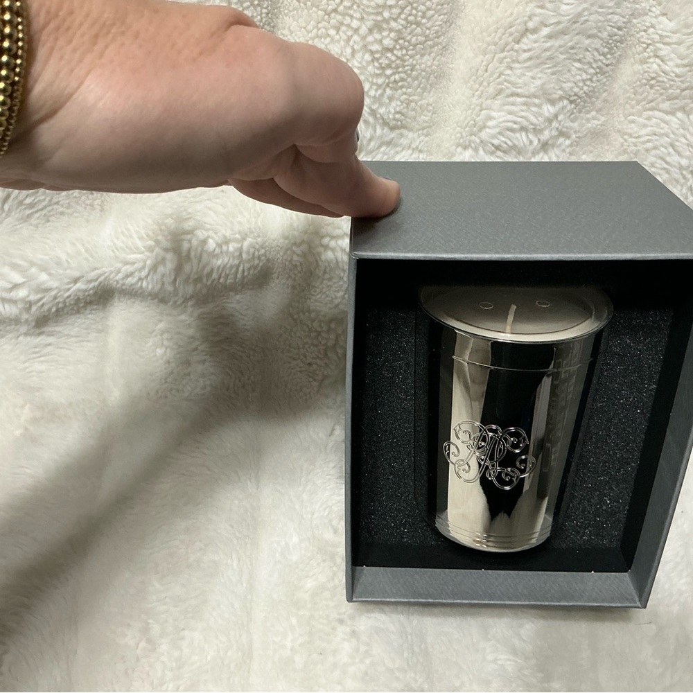 Ralph Lauren 888 Madison flagship candle